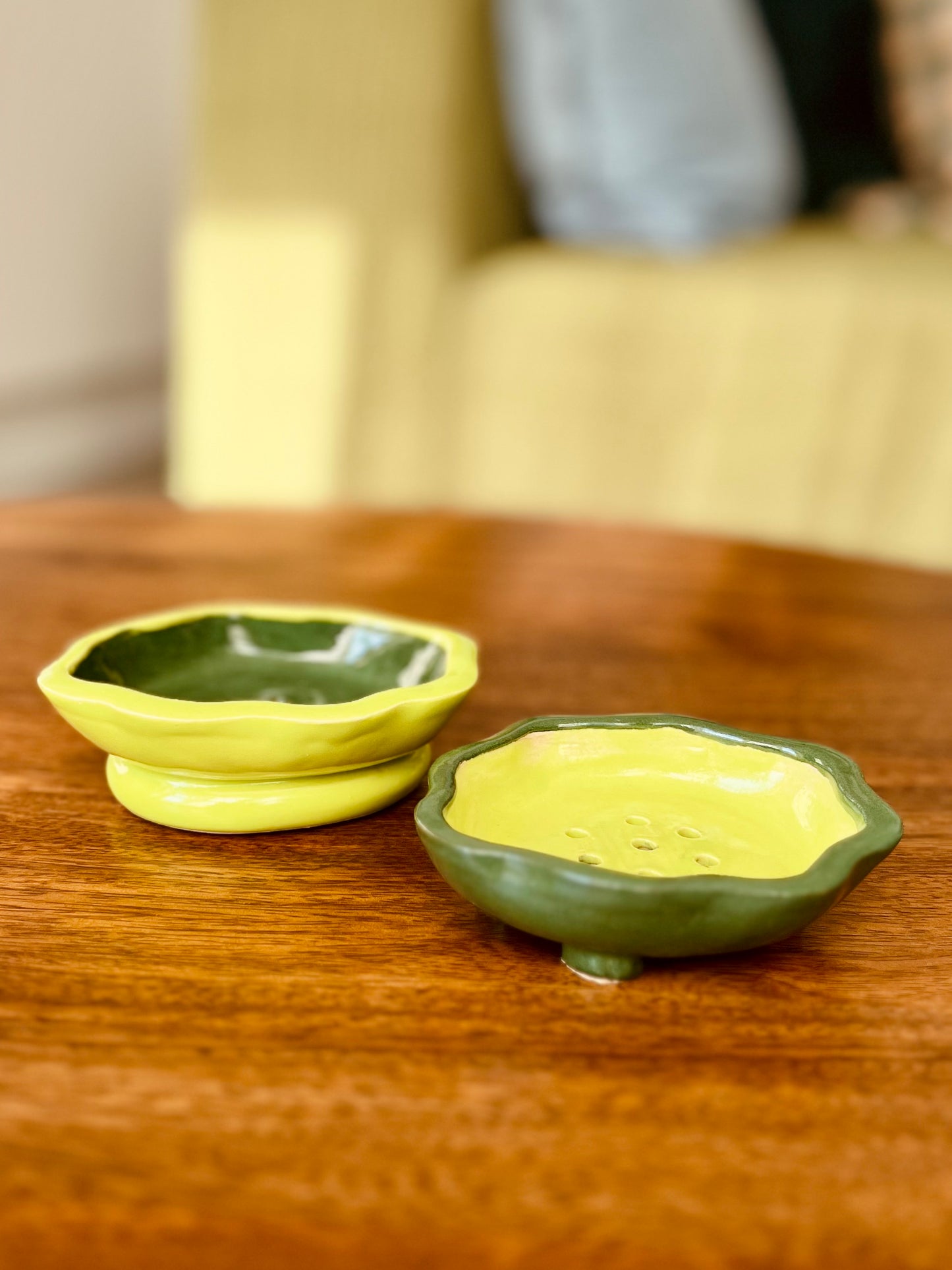 oval soap dish